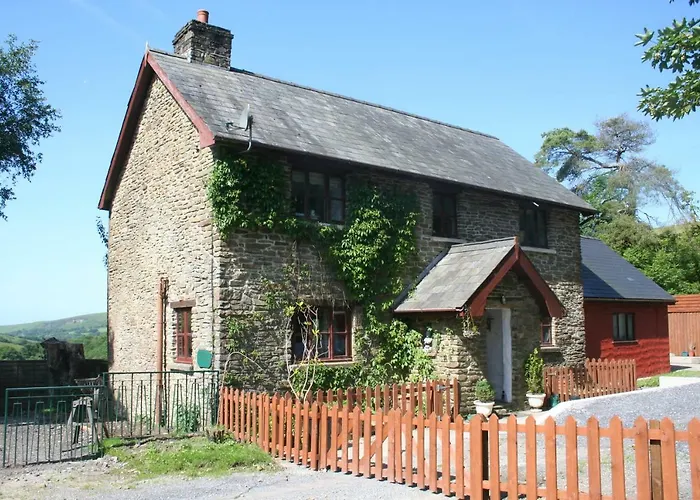 Barn Cottage - Farm Park Stay With Hot Tub