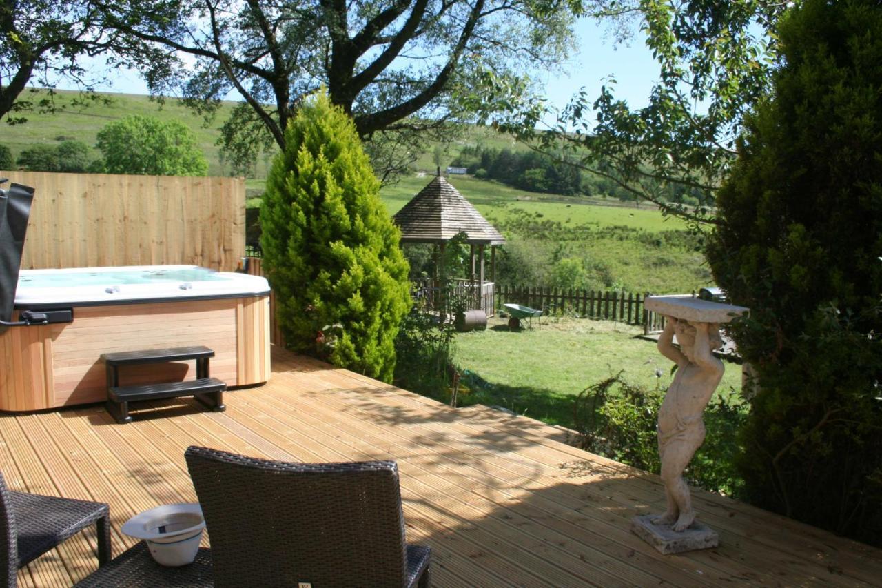 Barn - Farm Park With Hot Tub Lodge