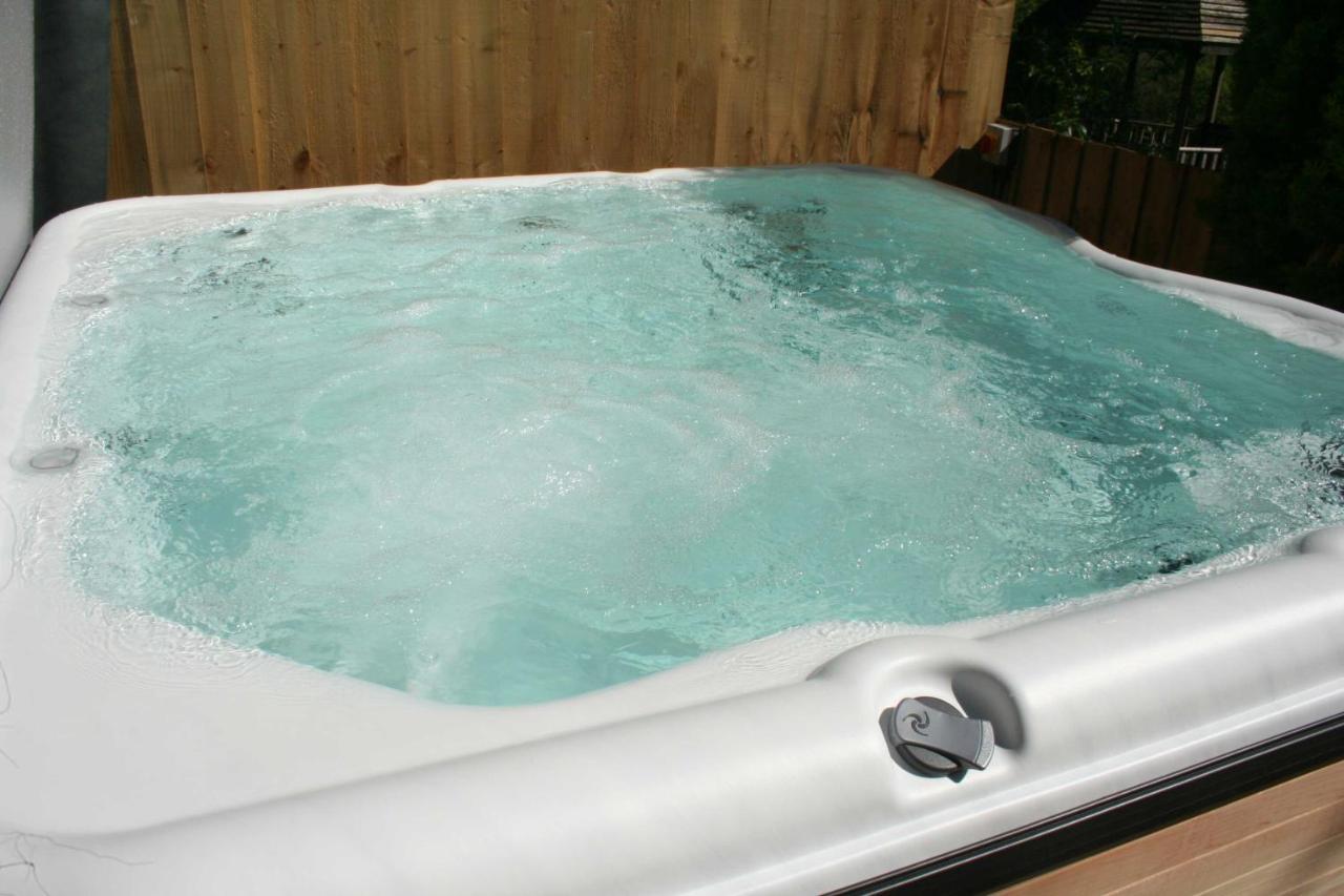 Barn - Farm Park With Hot Tub * Swansea