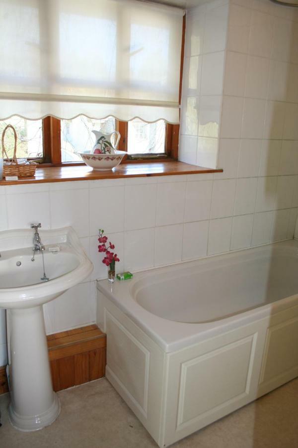Barn - Farm Park With Hot Tub * Swansea